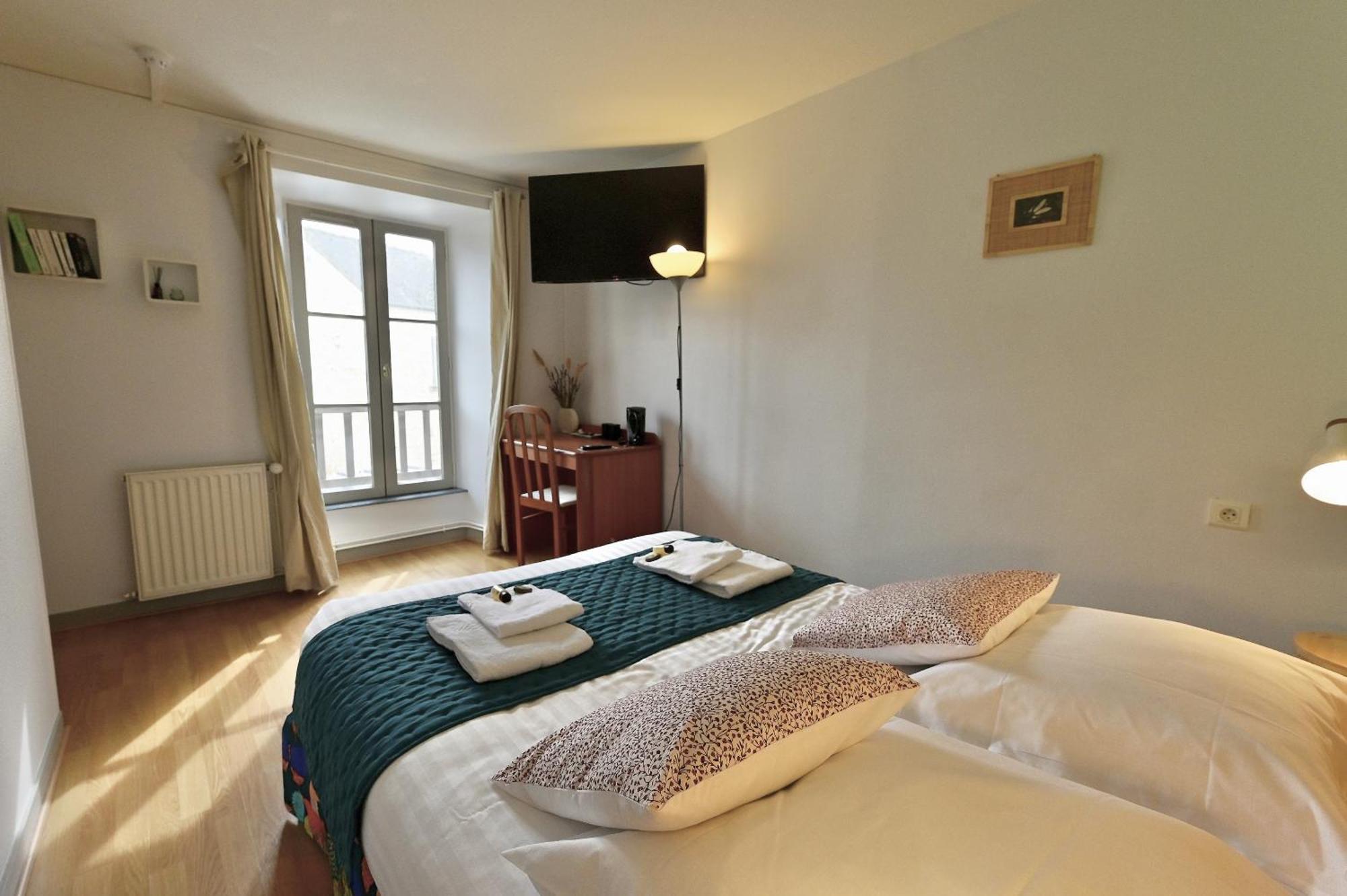 Hotel La Cuisine Des Lulus Montainville  Habitación foto